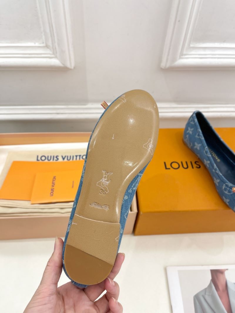 Louis Vuitton Flat Shoes